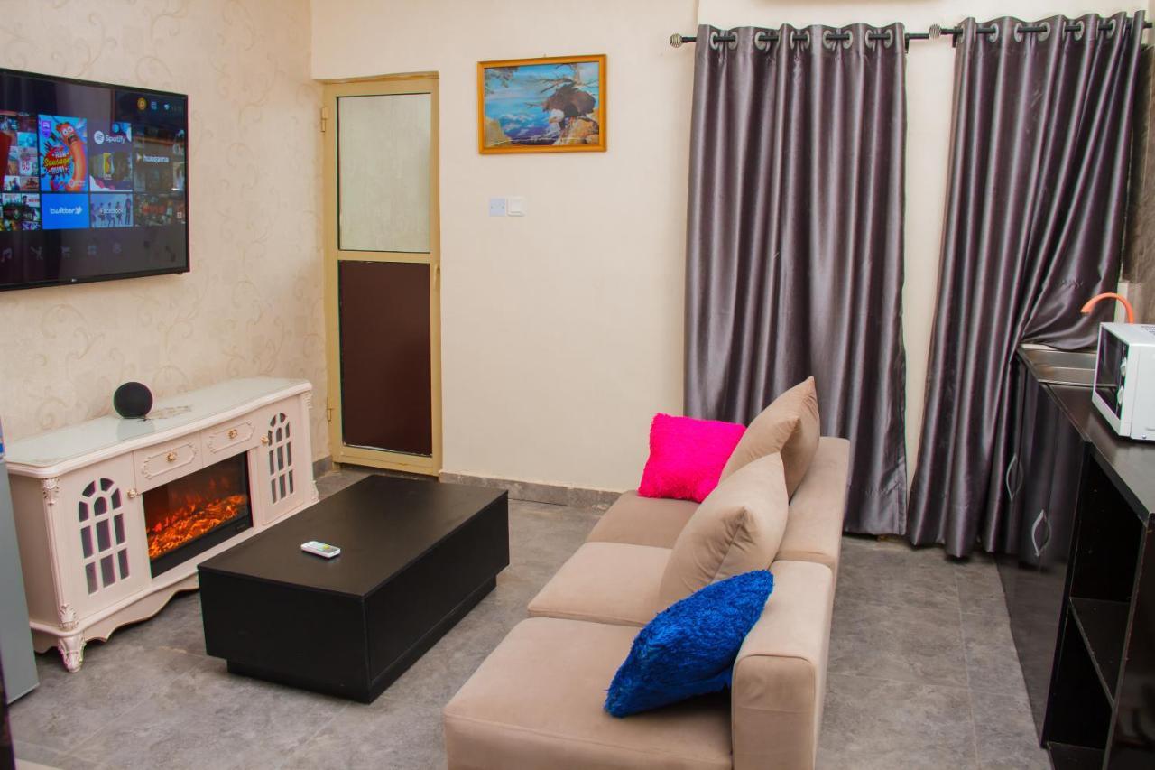 Go2Hotel45 Лагос Экстерьер фото